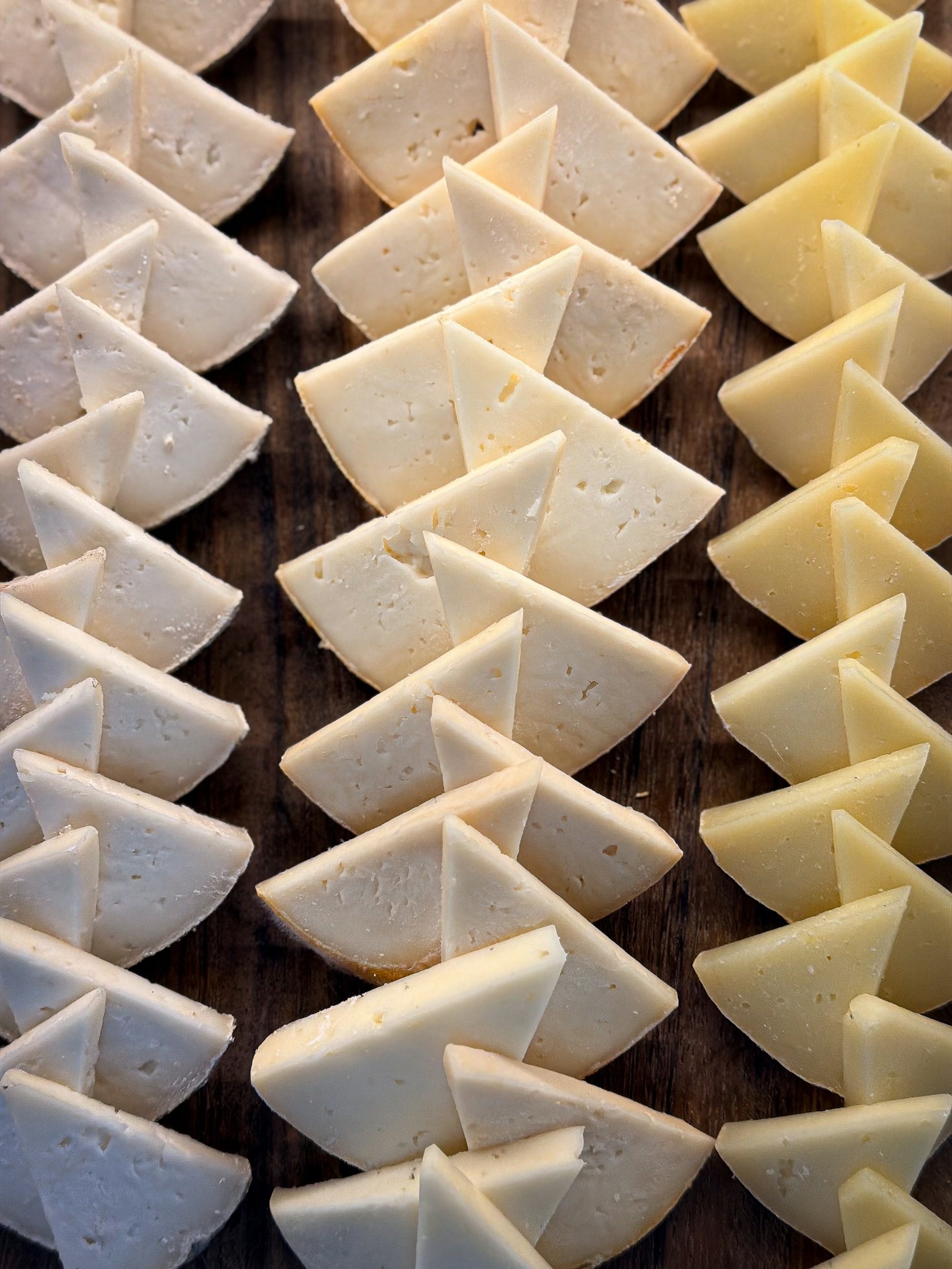 El proceso artesanal del queso manchego explicado